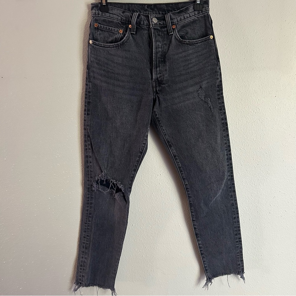 Women’s Levi’s Button Fly Black Jeans - Picture 2 of 7
